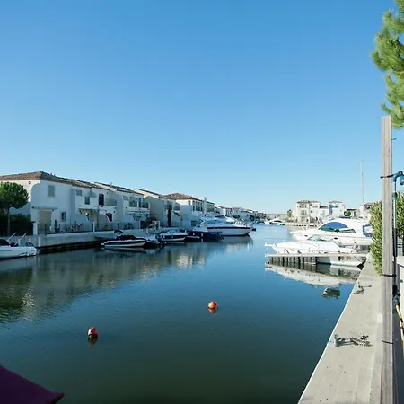 Villa In With Marina View, Cleaning Included *