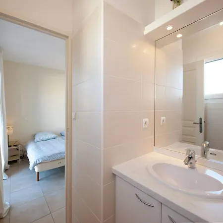 Villa In With Marina View, Cleaning Included Aigues-Mortes