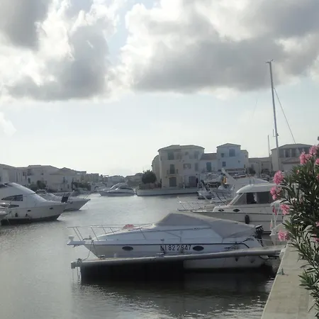 Villa In With Marina View, Cleaning Included Aigues-Mortes
