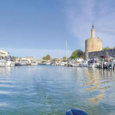 In With Marina View, Cleaning Included Villa Aigues-Mortes