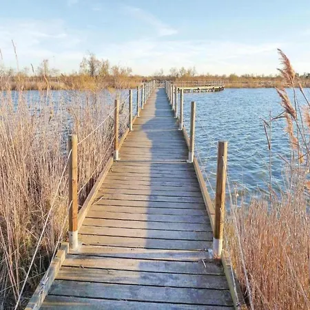 In With Marina View, Cleaning Included Villa Aigues-Mortes